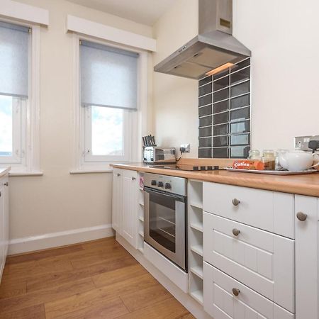 The Whitby Prospect, 2 Bed Apartment With Stunning Views, 2 Mins From Beach Екстериор снимка