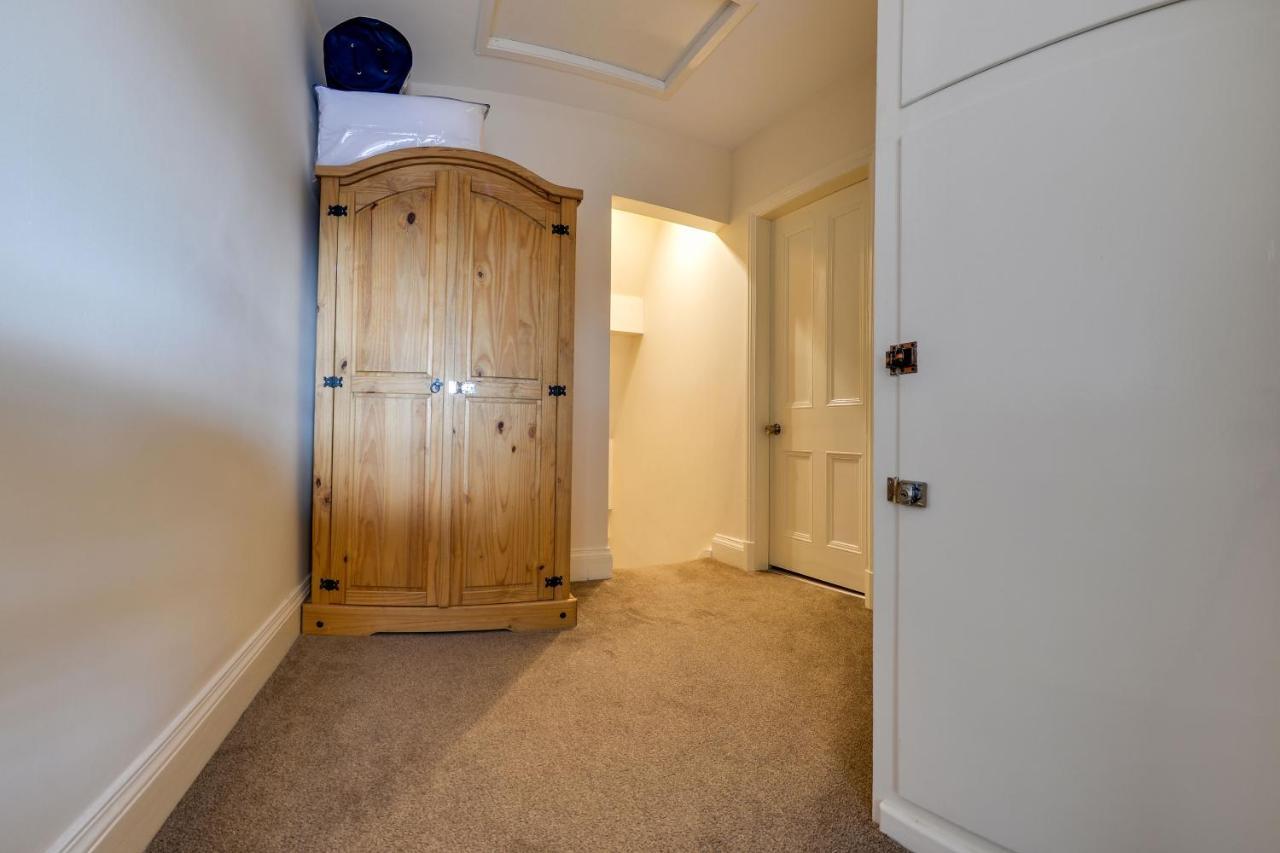 The Whitby Prospect, 2 Bed Apartment With Stunning Views, 2 Mins From Beach Екстериор снимка